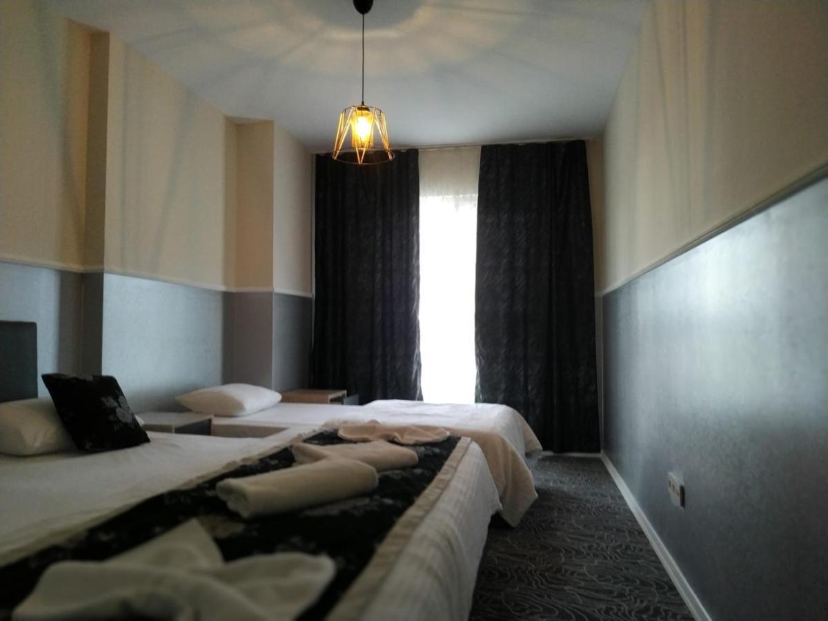 โกลด์ สวีท เบย์ลิกดูซู Hotel อิสตันบูล ภายนอก รูปภาพ