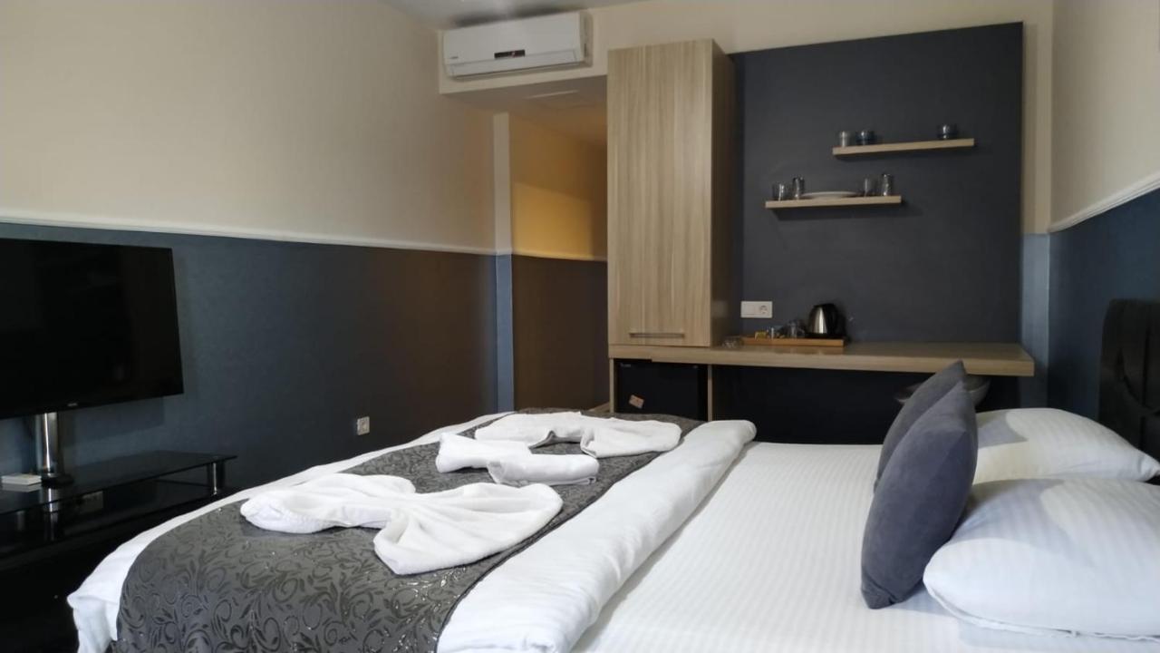 โกลด์ สวีท เบย์ลิกดูซู Hotel อิสตันบูล ภายนอก รูปภาพ